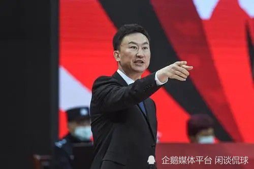 捆绑美女故事